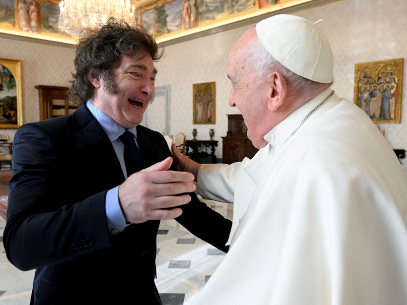 Francisco se reúne con Javier Milei en el Vaticano Por J Almendras VenL