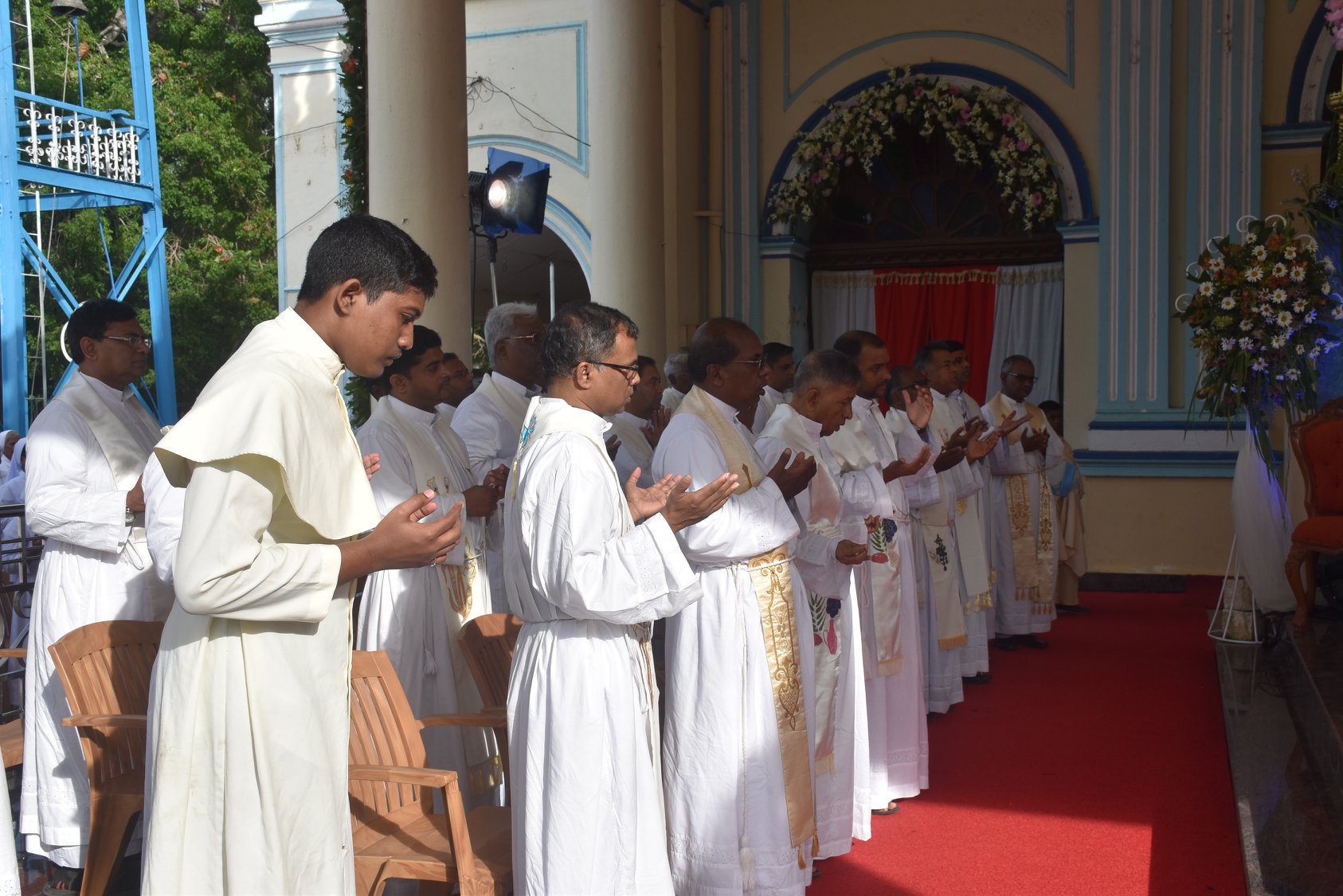 Sri Lanka encomienda a la Virgen