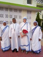 Misioneras de la Caridad 150 mujeres