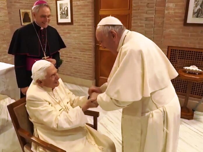 Benedicto XVI: «Estoy contento