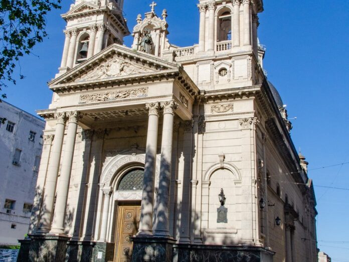 Arzobispado de Rosario pide «diálogo
