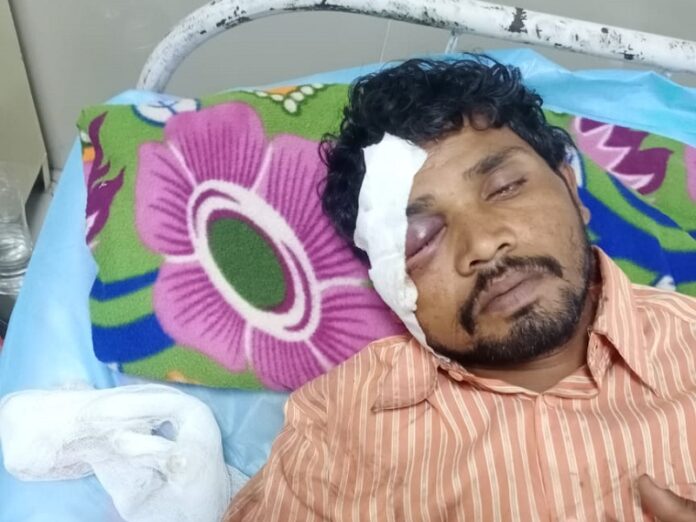 Hinduistas golpean brutalmente a pastor