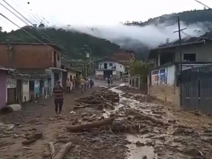Arquidiócesis de Venezuela asiste a afectados