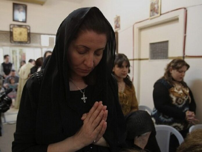 Estado Islámico amenaza a cristianos