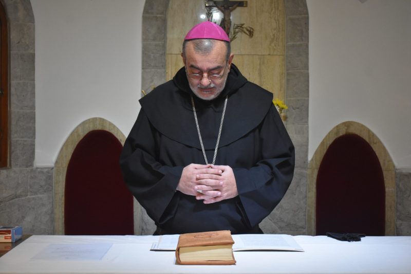 Obispo Domínguez llega a San Rafael