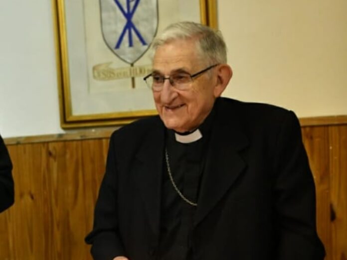 Fallece el arzobispo Mirás