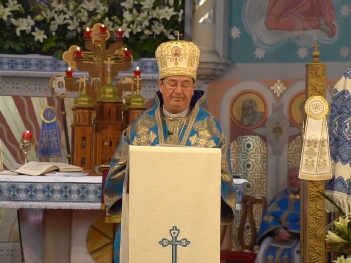 Obispo Kozelinski clama por la paz