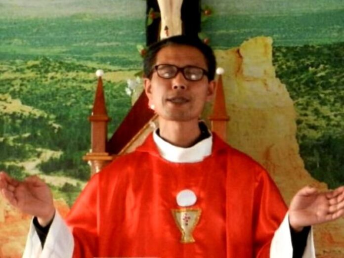 Católicos de China imploran liberación