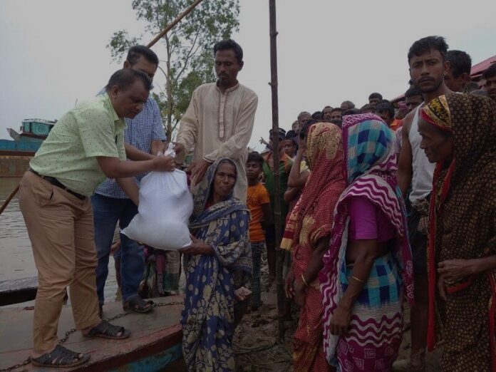 Iglesia en Bangladés ayuda a afectados