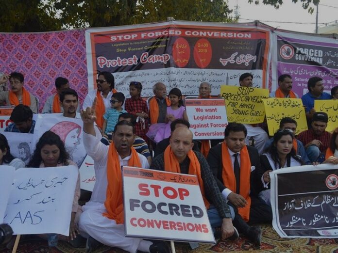 Minorías religiosas de Pakistán exigen
