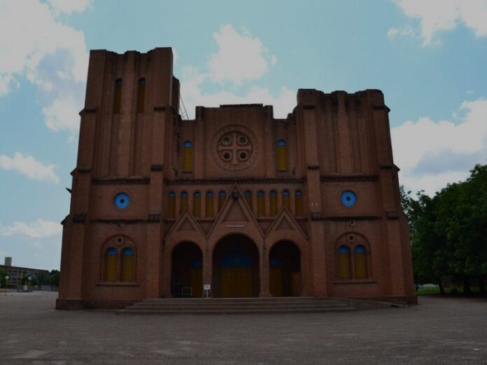Iglesia en Burkina Faso promueve