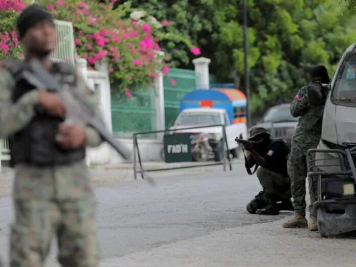 Bandas armadas de Haití dañan