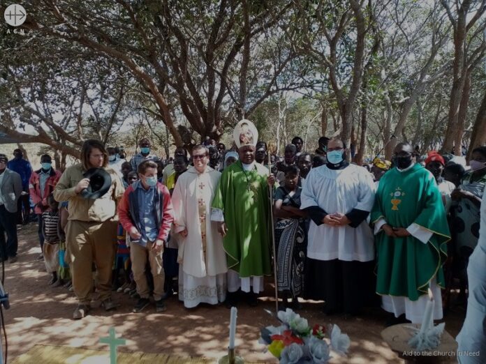 Obispo de Malaui: «Comunidades pequeñas