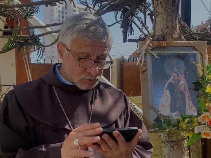 Obispo de Chile celebra rechazo