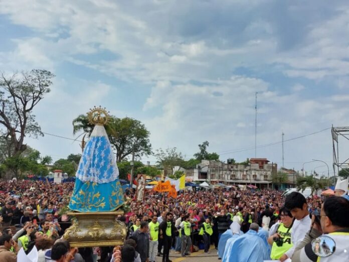 Más de 300.000 participan de Peregrinación
