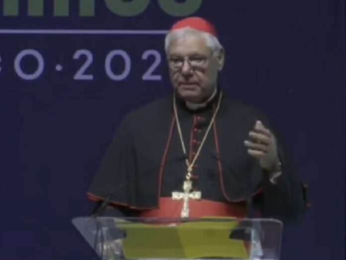 Cardenal Müller denuncia peligros