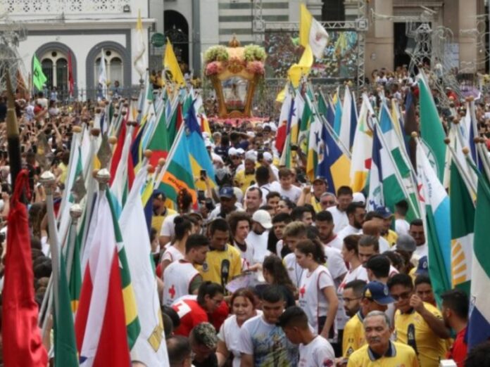 2.500.000 peregrinos participan de Cirio