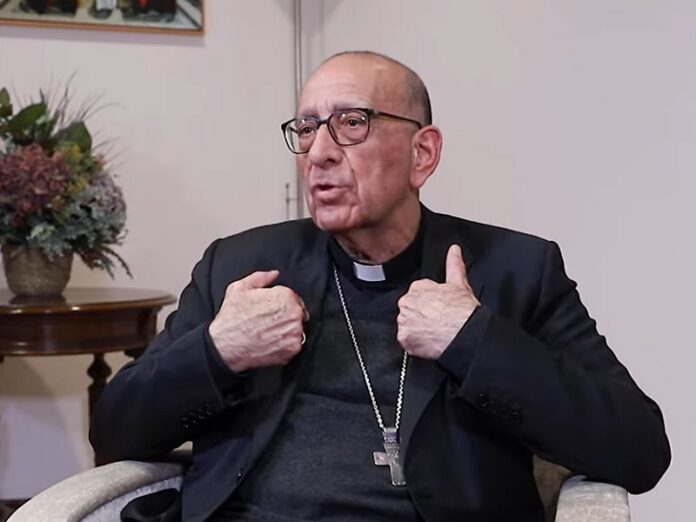 Cardenal Omella exhorta a profesionales