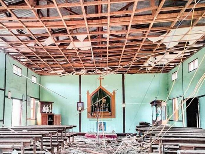 «Decenas de estructuras religiosas afectadas