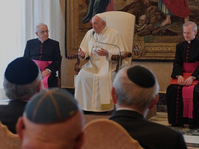 Rabinos de Italia lamentan que el Papa